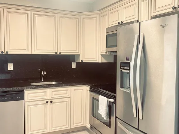 177 Flanders Ter #177, Delray Beach, FL 33484