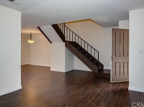 5th image of 2943 N Cottonwood St Unit 14
