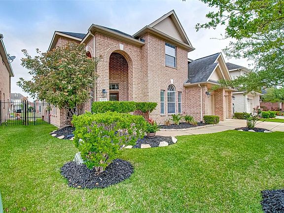 4th image of 18026 Billabong Crescent Ct