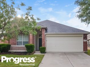 1032 Aviary, Aubrey, TX 76227