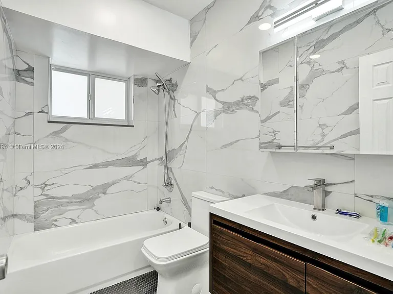 1206 Lincoln St — Photo 34