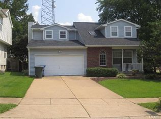3162 Lavender Ln, Saint Louis, MO 63139