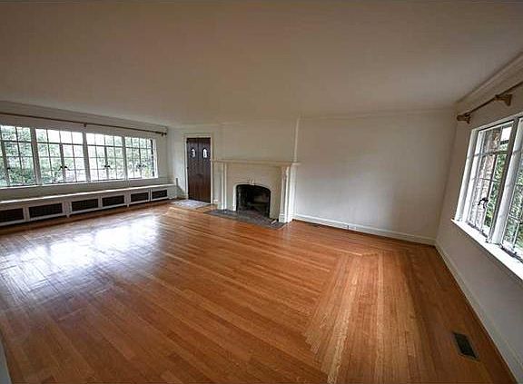 4th image of 568 N Maple Ave
