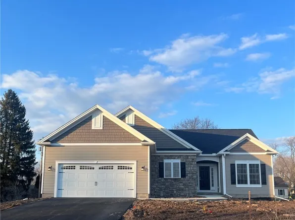 34 Cailyn Way, Brockport, NY 14420