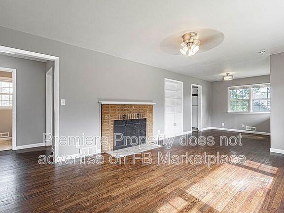 4th image of 3320 S Sterling Ave
