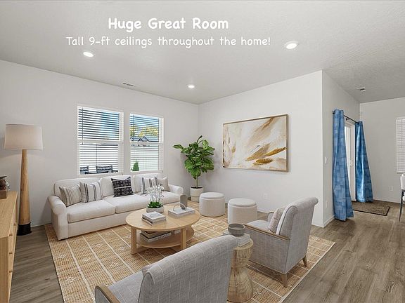 5th image of 3221 E Harding Ave