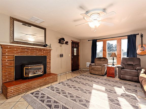 3rd image of 2242 King Street