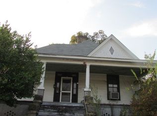 135 Grace St, Greenwood, SC 29649