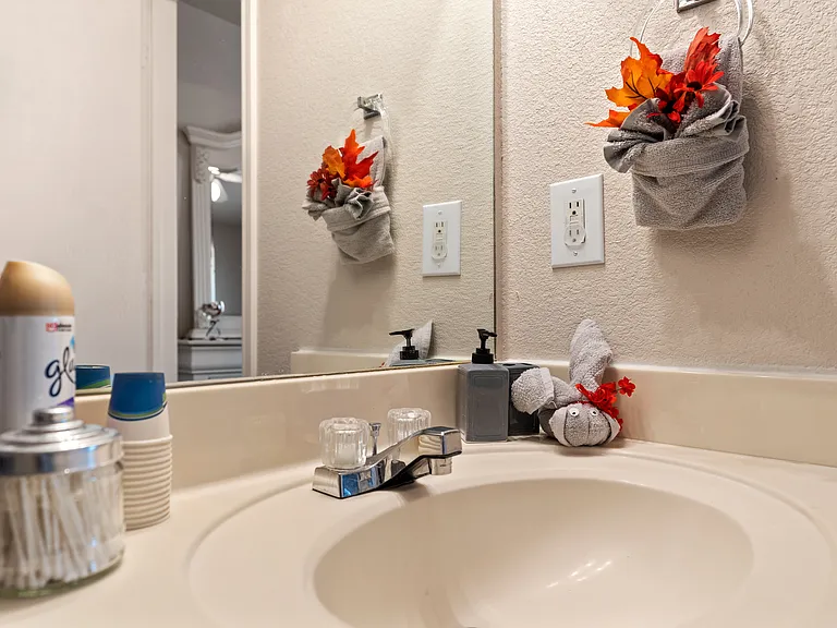 5802 Redstone Dr #D — Photo 14