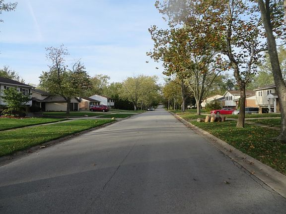 4th image of 817 Union Dr