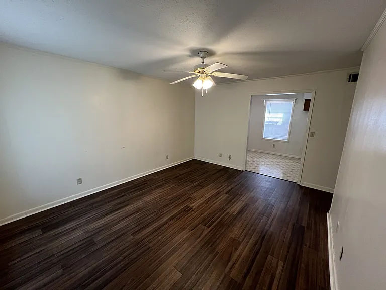 216 Wedgewood St #1 — Photo 7