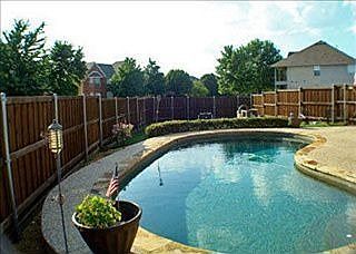 1st image of 301 Beacon Hill Dr