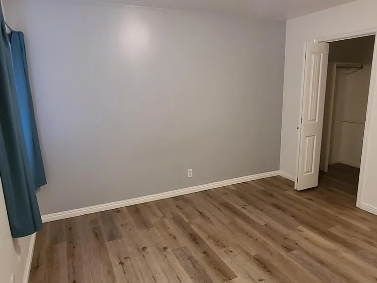 335 Peach Ln — Photo 14