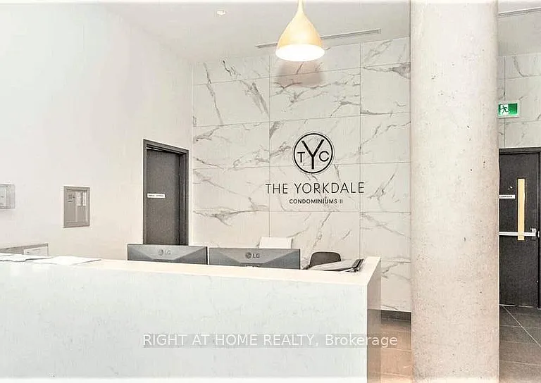 120 Varna Dr #525 — Photo 3