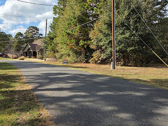 5th image of 15752 Meadow Cir