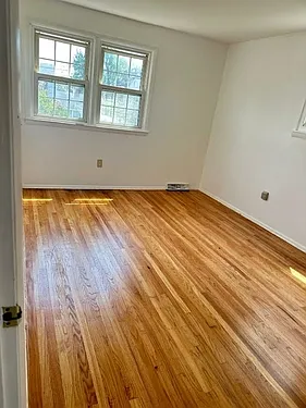 2561 Burning Tree Rd — Photo 11