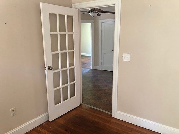 3rd image of 205 College St