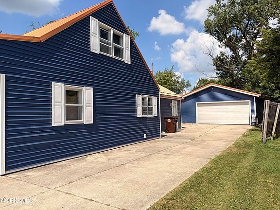 4th image of 1566 Westgate Dr