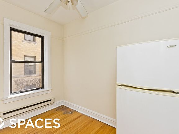 2nd image of 433 W Belden Ave APT W101