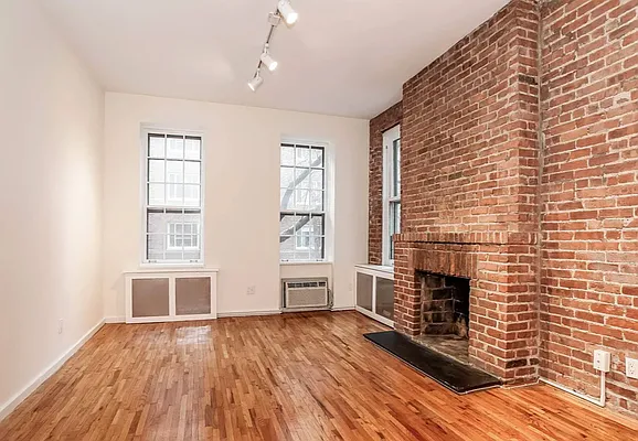 538 East 89th Street #4E