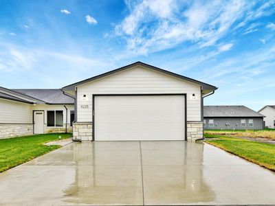 9225 N Fox Pointe Ct, Wichita, KS, 67226