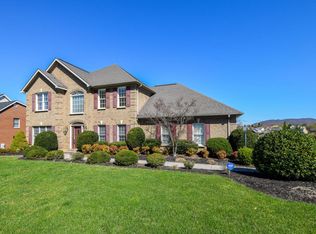 5133 Carter Grove Cir, Roanoke, VA 24012