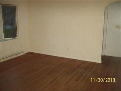 2nd image of 72 Admiral Dr