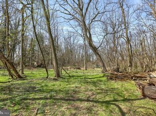 521 Hogestown Rd #A, Mechanicsburg, PA
