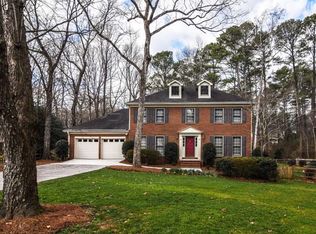 887 Ryan Ln, Lilburn, GA 30047