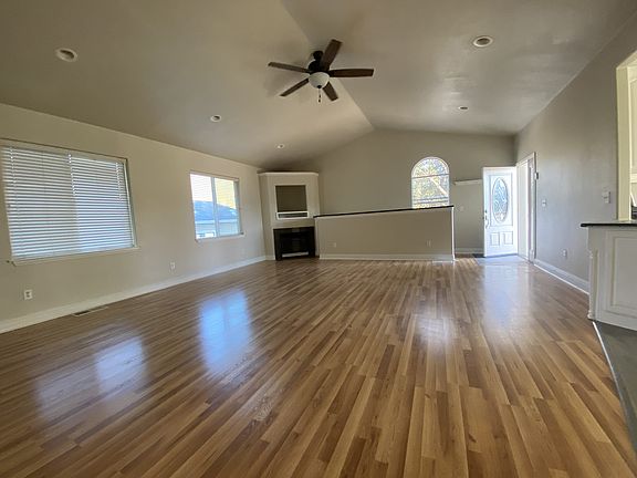 5th image of 114 Steffen Ln