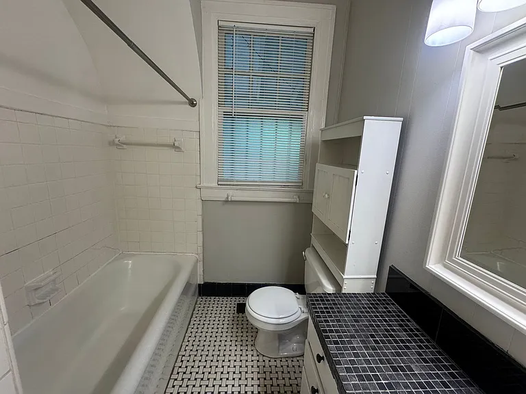 1154 S Lawrence St — Photo 12