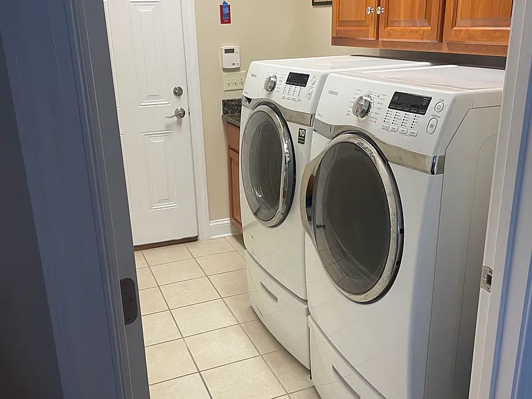 1194 Deats Dr #1 — Photo 14