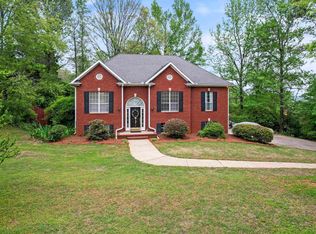 7940 Saddlewood Dr, Bessemer, AL 35022