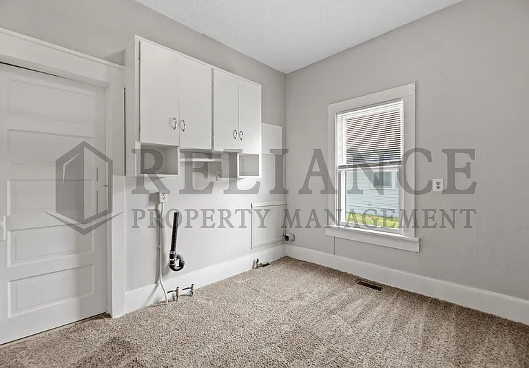 232 S Sedgwick St — Photo 29