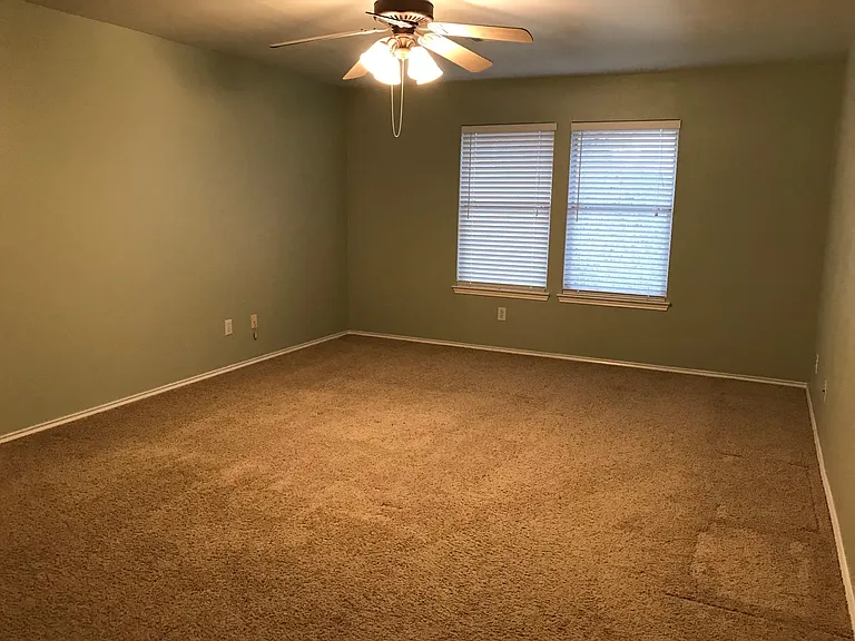 1540 Collindale Dr — Photo 13