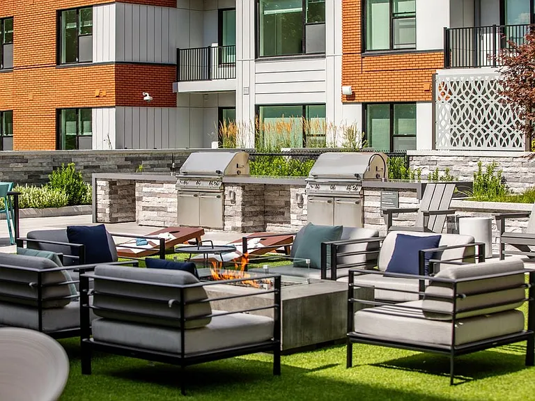 Courtyard with firepit and bbq grills