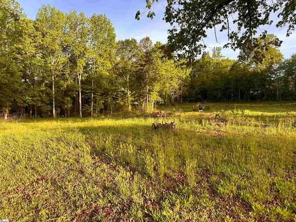 85 Dean Williams Rd, Travelers Rest, SC 29690