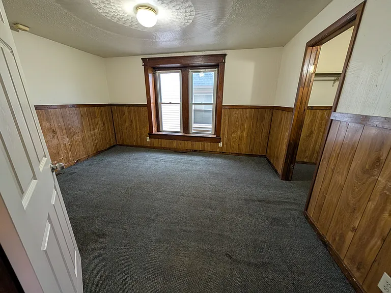 564 Carroll St — Photo 18