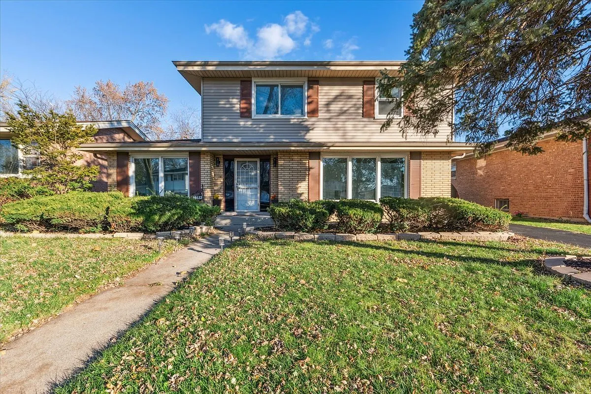 14633 Parkside Dr photo 1