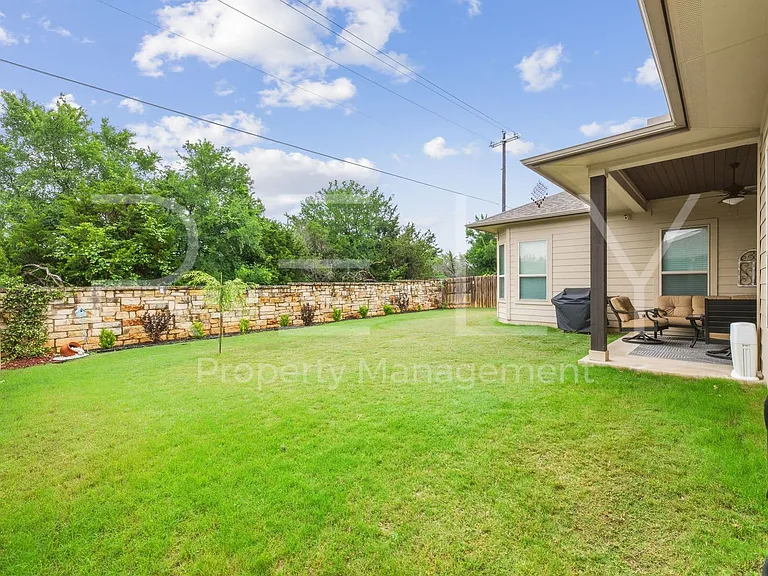 240 Cross Timbers Dr — Photo 52