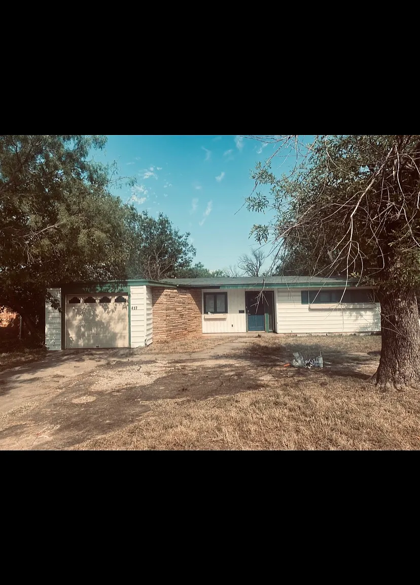 2 bed, 1354 sqft, $1,895 — Photo 1