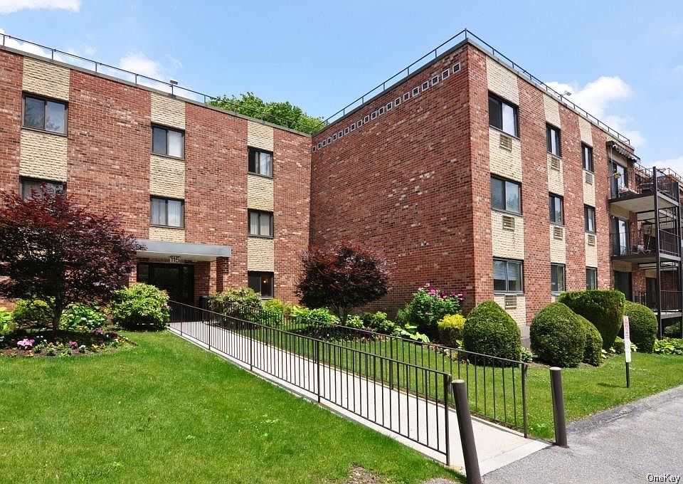 1st image of 115 Dehaven Dr APT 203
