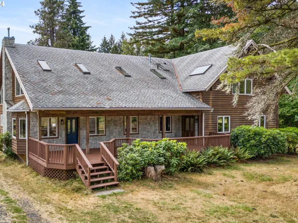 34206 Sykes Rd, Saint Helens, OR 97051