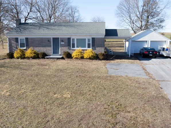 5273 Denlinger Rd, Gap, PA 17527