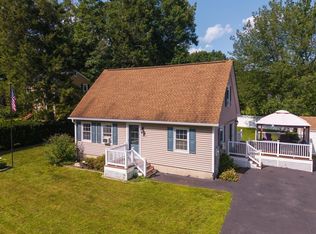 42 Dorothy Drive, Epping, NH 03042