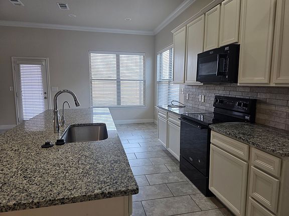 5th image of 9029 Pepper Grass Ave