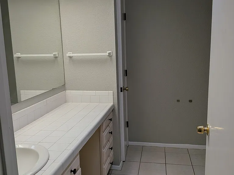 2619 Fairway Dr — Photo 12