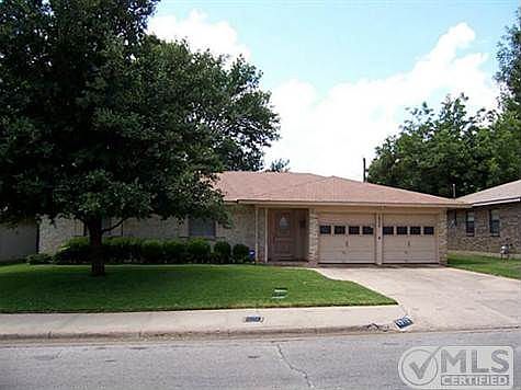 1st image of 1512 Darlene Ln