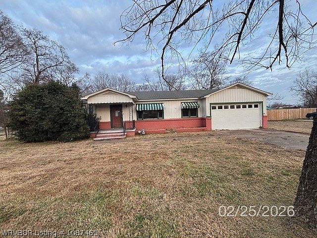 1st image of 3418 N 31st St