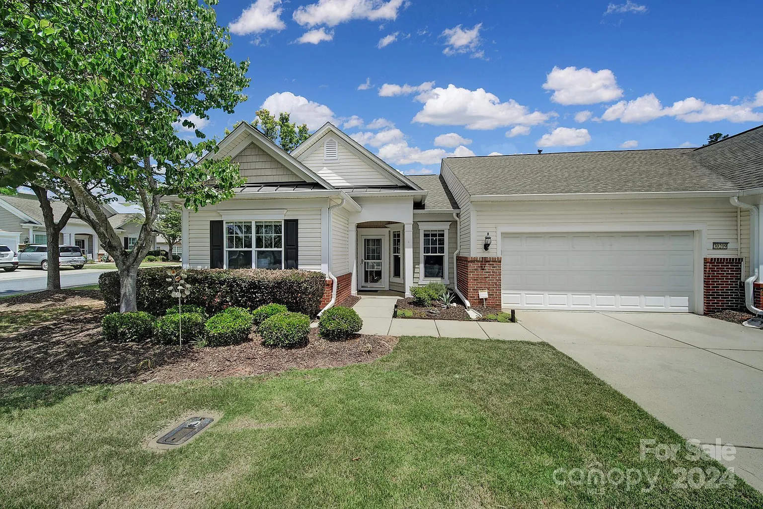 30209 Wood Duck Ln photo 1